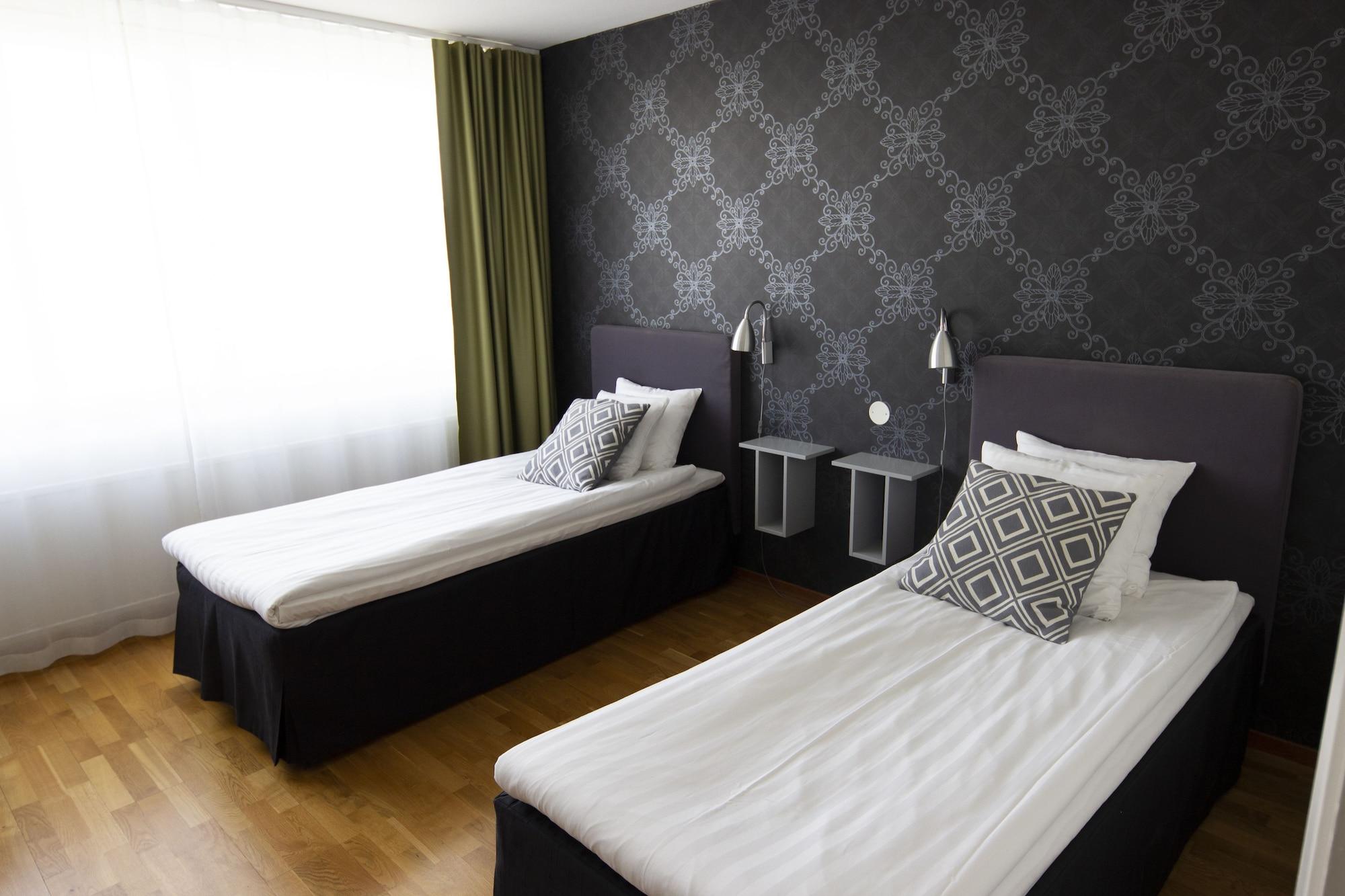City Central Hotel Oerebro By First Hotels Exterior foto